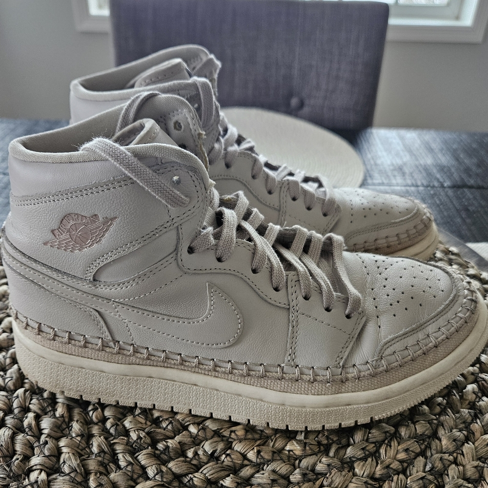 Air Jordan Retro Sneakers